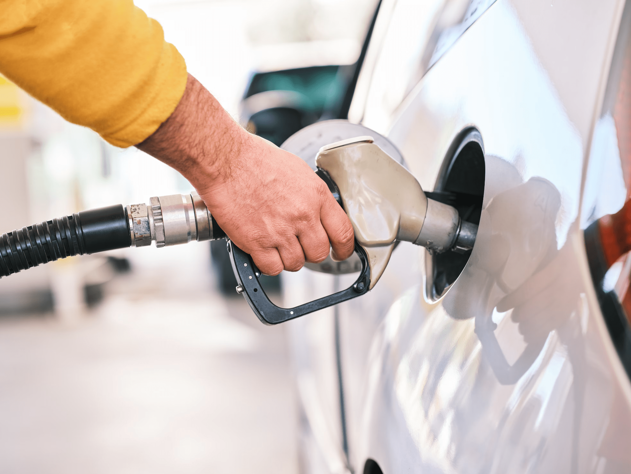 Cartel dos Postos de Combustível: Por Que a Redução do Diesel Não Chega ao Caminhoneiro?