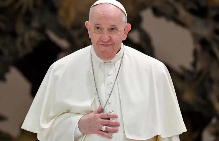 A Morte de Francisco e a Batalha Pela Alma da Igreja Católica: Progressismo vs. Liberalismo Globalizado