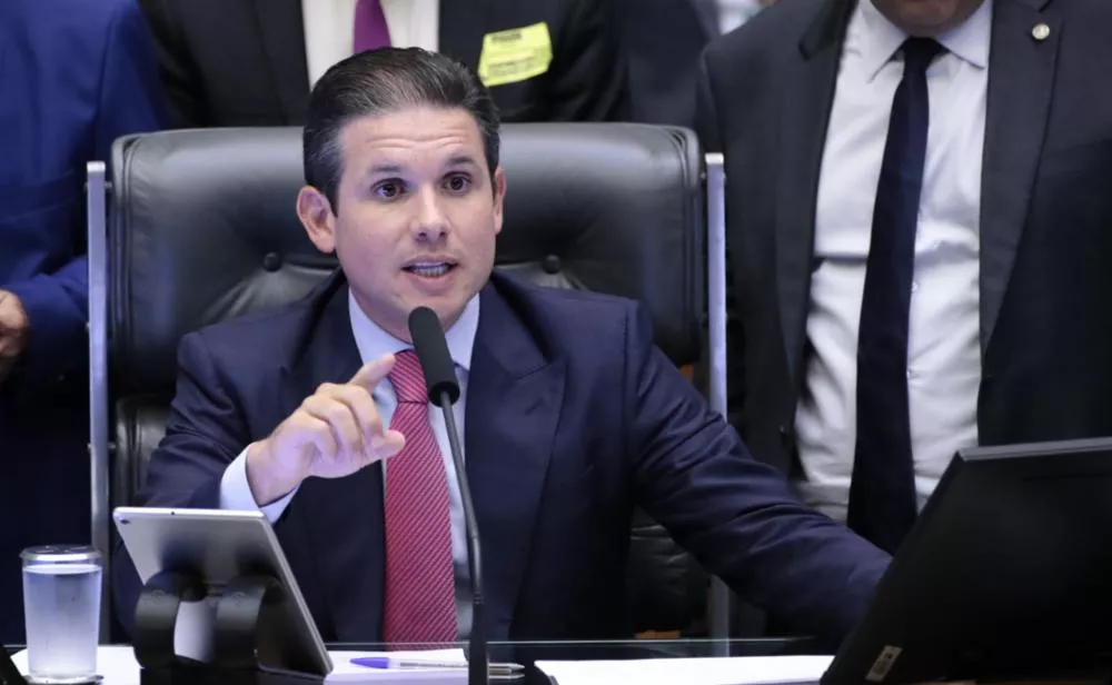 Câmara quer “melhorar” compensação da isenção de IR até R$ 5 mil — mas para quem, exatamente?