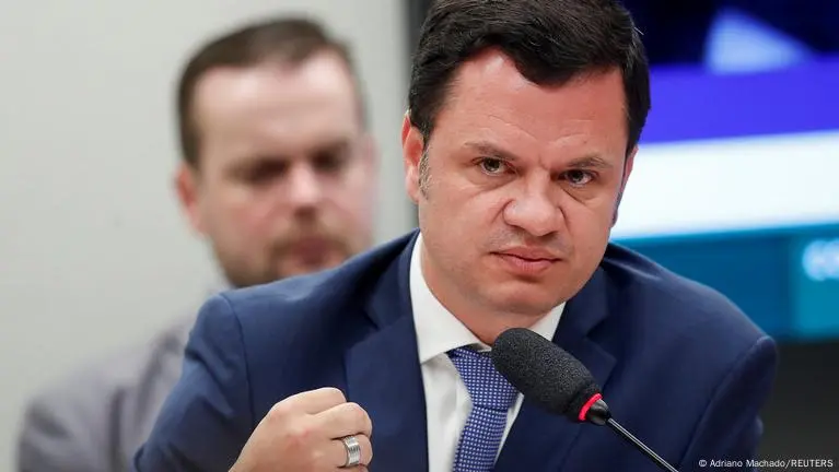 Ex-diretor da PRF confirma ordem ilegal de blitz nas eleições de 2022