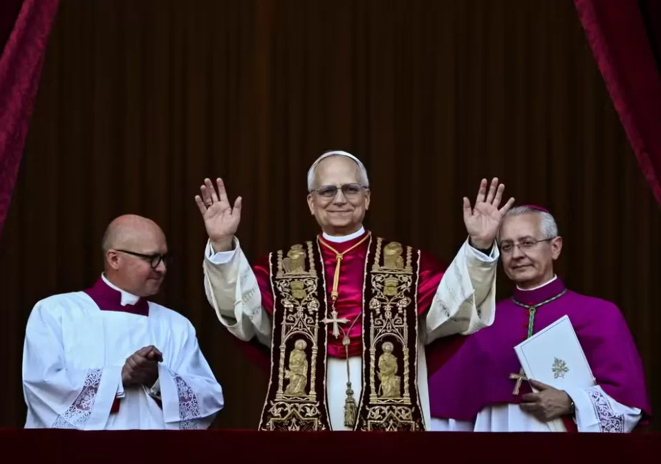 Vaticano Anuncia Novo Papa: Cardeal Matteo Zuppi é Eleito como Sucessor de Francisco
