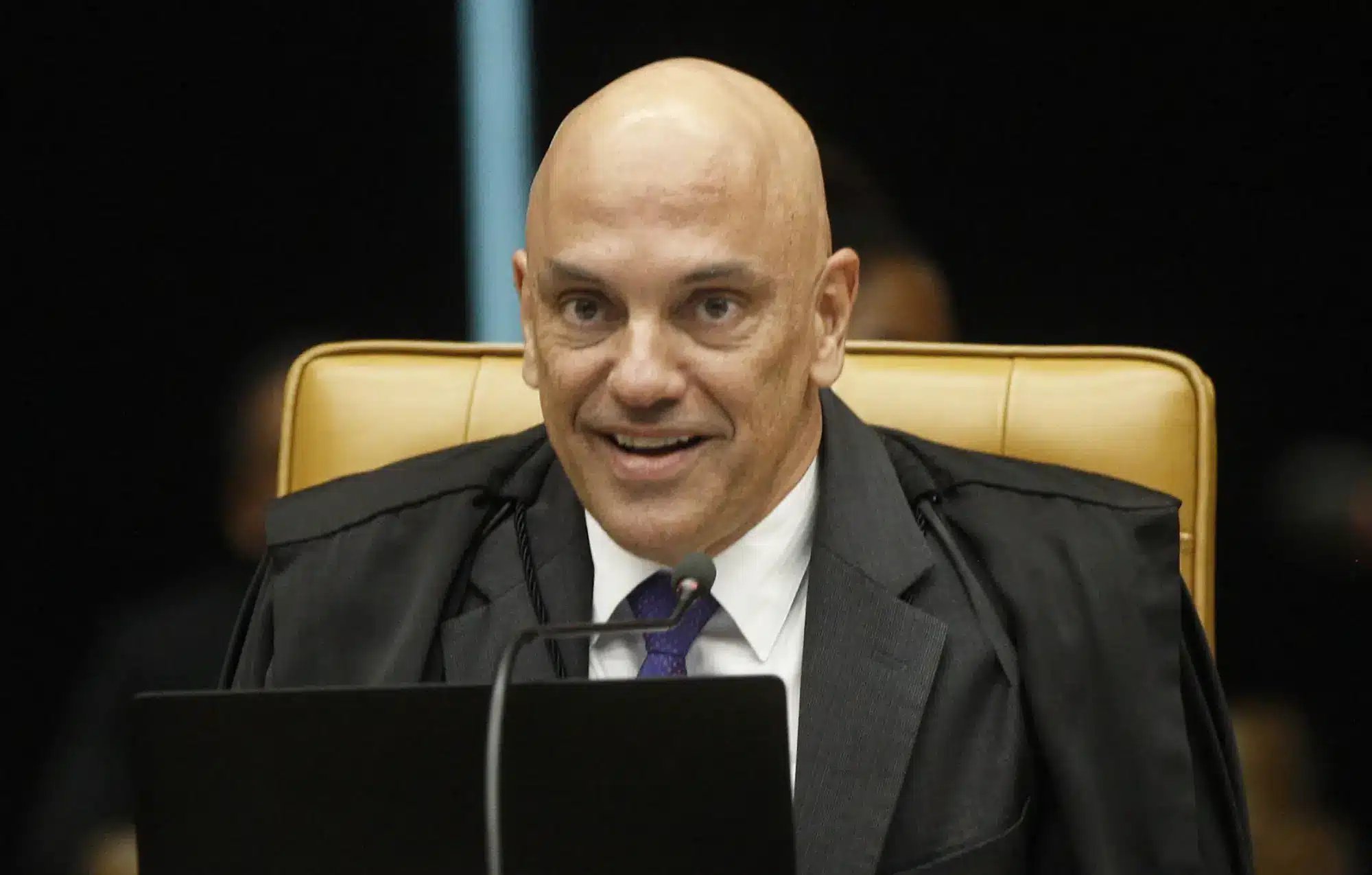 Moraes ironiza testemunha de Torres: “Secretário de Segurança é uma rainha da Inglaterra?”