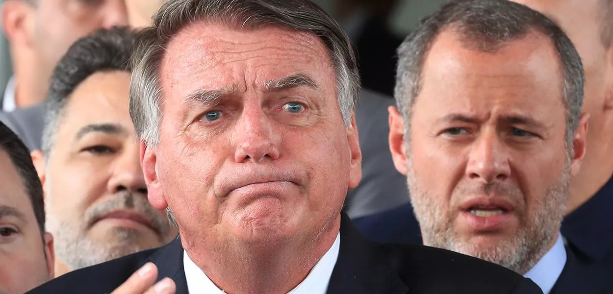Bolsonaro admite reunião com diplomata dos EUA, mas omite conteúdo à PF