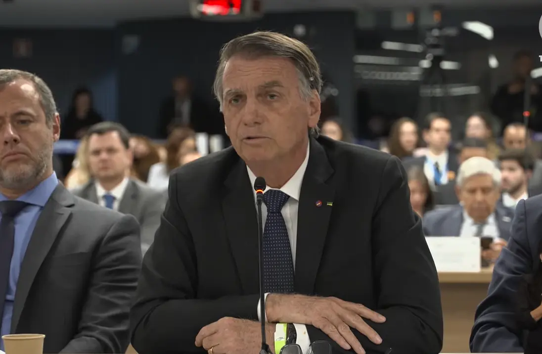 Bolsonaro menciona Lula em depoimento sobre trama golpista no STF